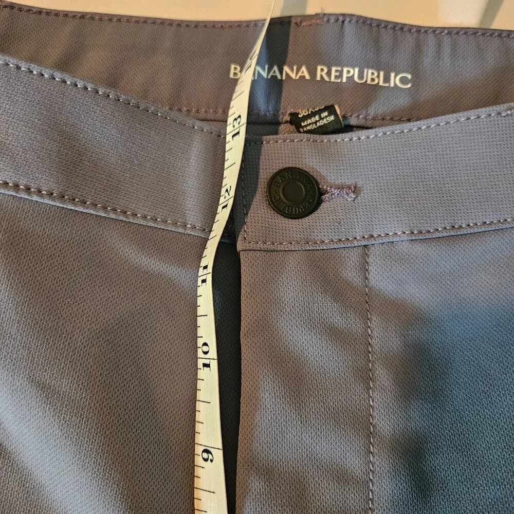 NWT Banana Republic Men's china blue‎ flat front Performance Pants 38 X 30